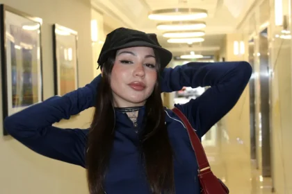 Emjay impulsa el ‘pop pesado’: la cantante mexicana quiere abrir camino a una nueva generación femenina