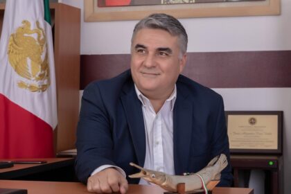Ruiz Uribe y las contradicciones que sus críticos ponen sobre la mesa