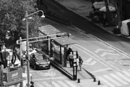 Consumo privado avanzaría 0.9% anual en agosto, según estimación oportuna
