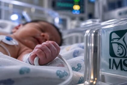 IMSS niega carencias tras muerte de cinco bebés en Durango